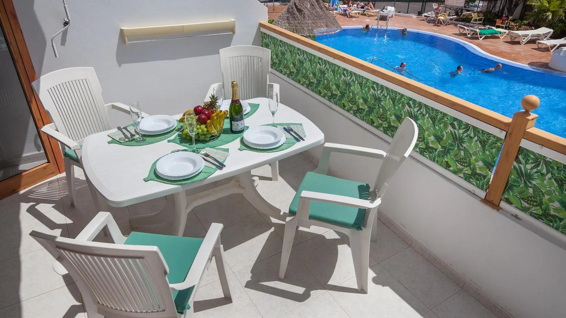 Apartamenty Los Geranios 110 플라야데라스아메리카스